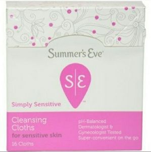 NEW* Summers eve wipes